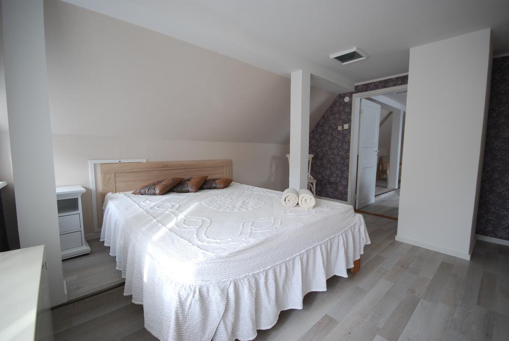 קורסארה Suviste Guesthouse חדר תמונה