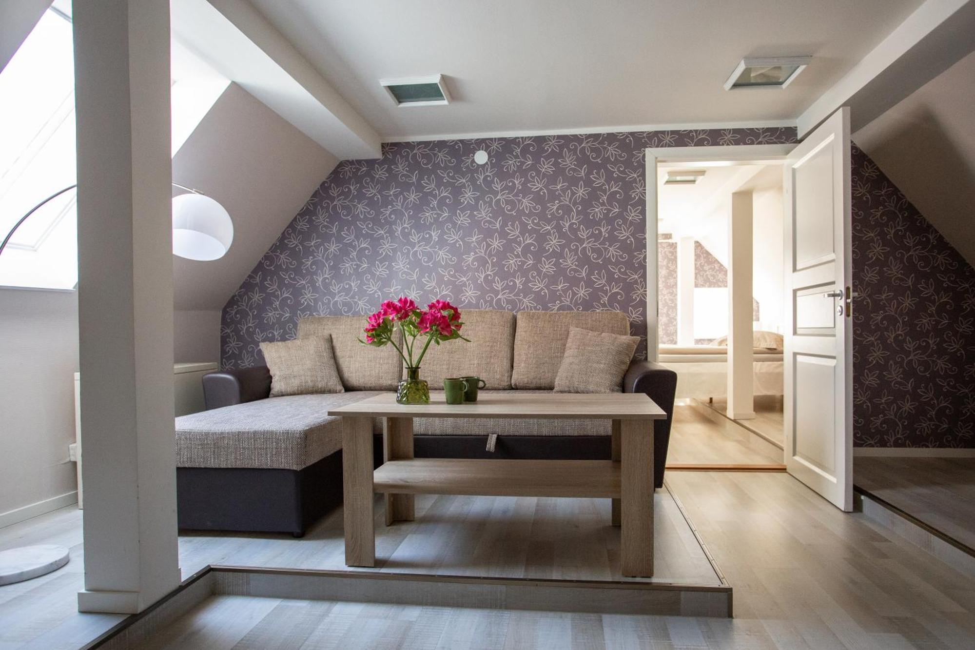 קורסארה Suviste Guesthouse מראה חיצוני תמונה