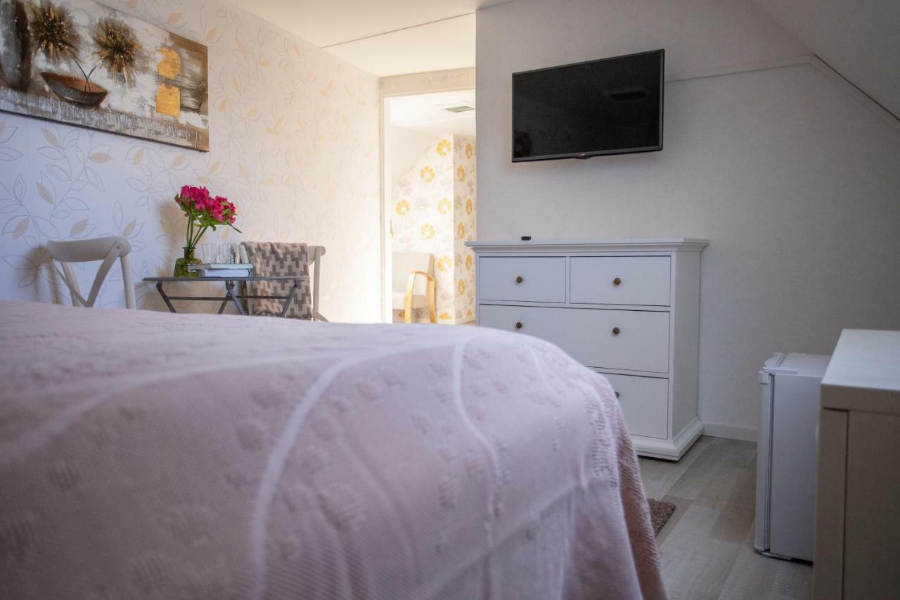 קורסארה Suviste Guesthouse מראה חיצוני תמונה
